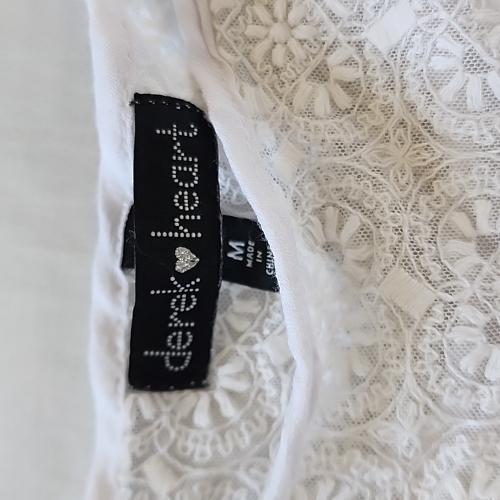 ✨️ Airy Top ✨️ - Picture 2 of 3